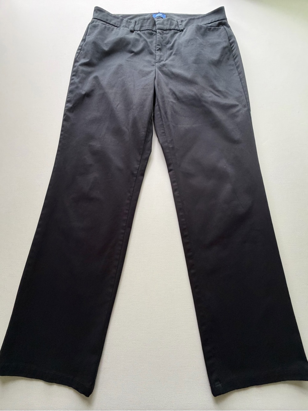 Dockers Women's Straight Leg Pants in Black
